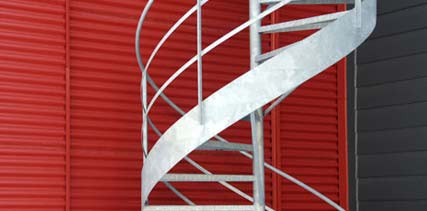 Carpintería de Aluminio Jopem escaleras en aluminio
